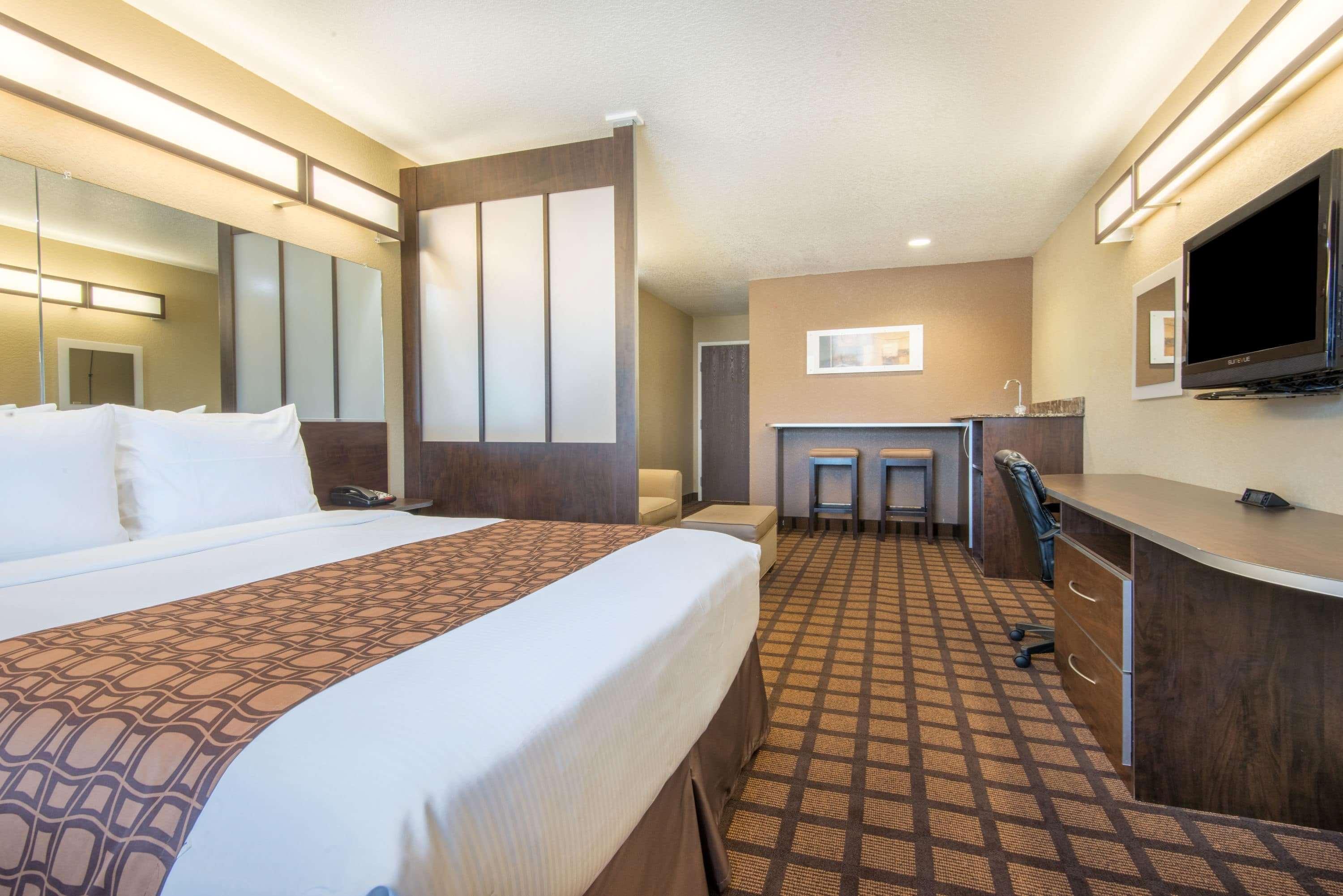 Microtel Inn And Suites Montgomery Exteriér fotografie